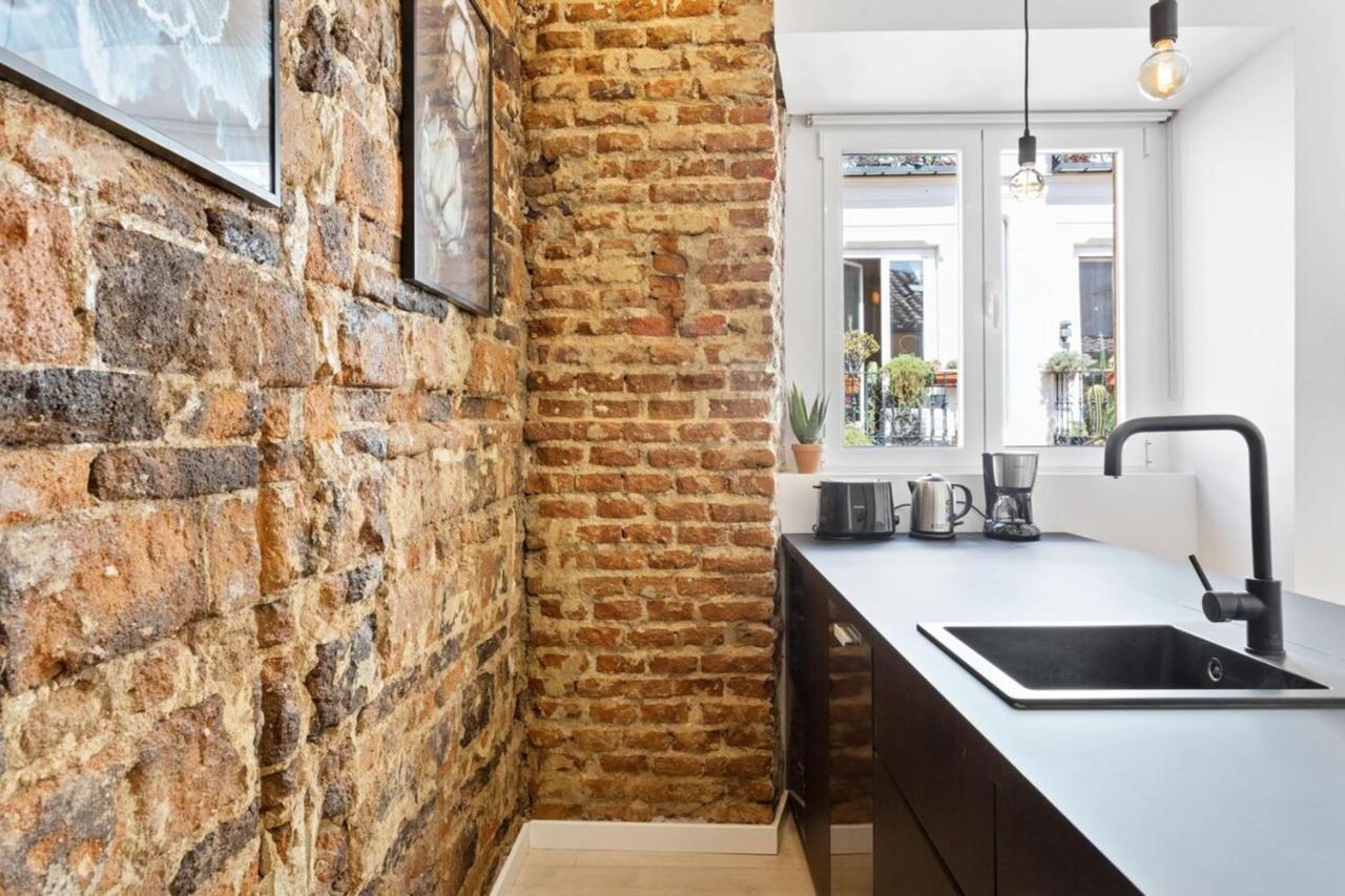 Modern 1 Bedroom Apartment Near Lavapies Madrid Eksteriør billede